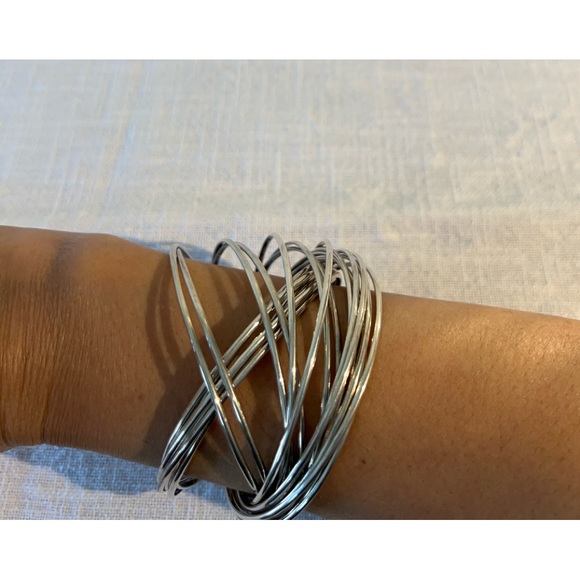 Bangle bracelet - Picture 3 of 7